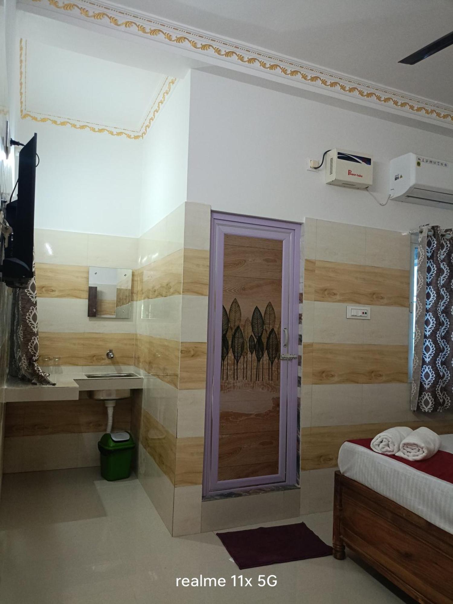Hotel Trupti Residency Puri Dış mekan fotoğraf